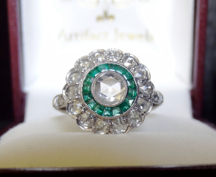 guide to buying antique engagement ring